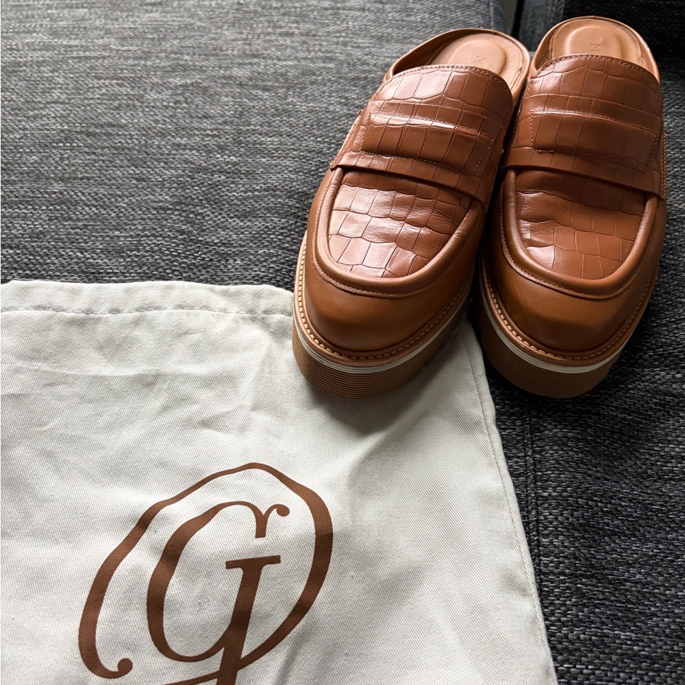 M. Gemi Brown Crocodile Pattern Loafers